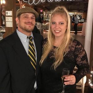 Meet your Posher, Casey